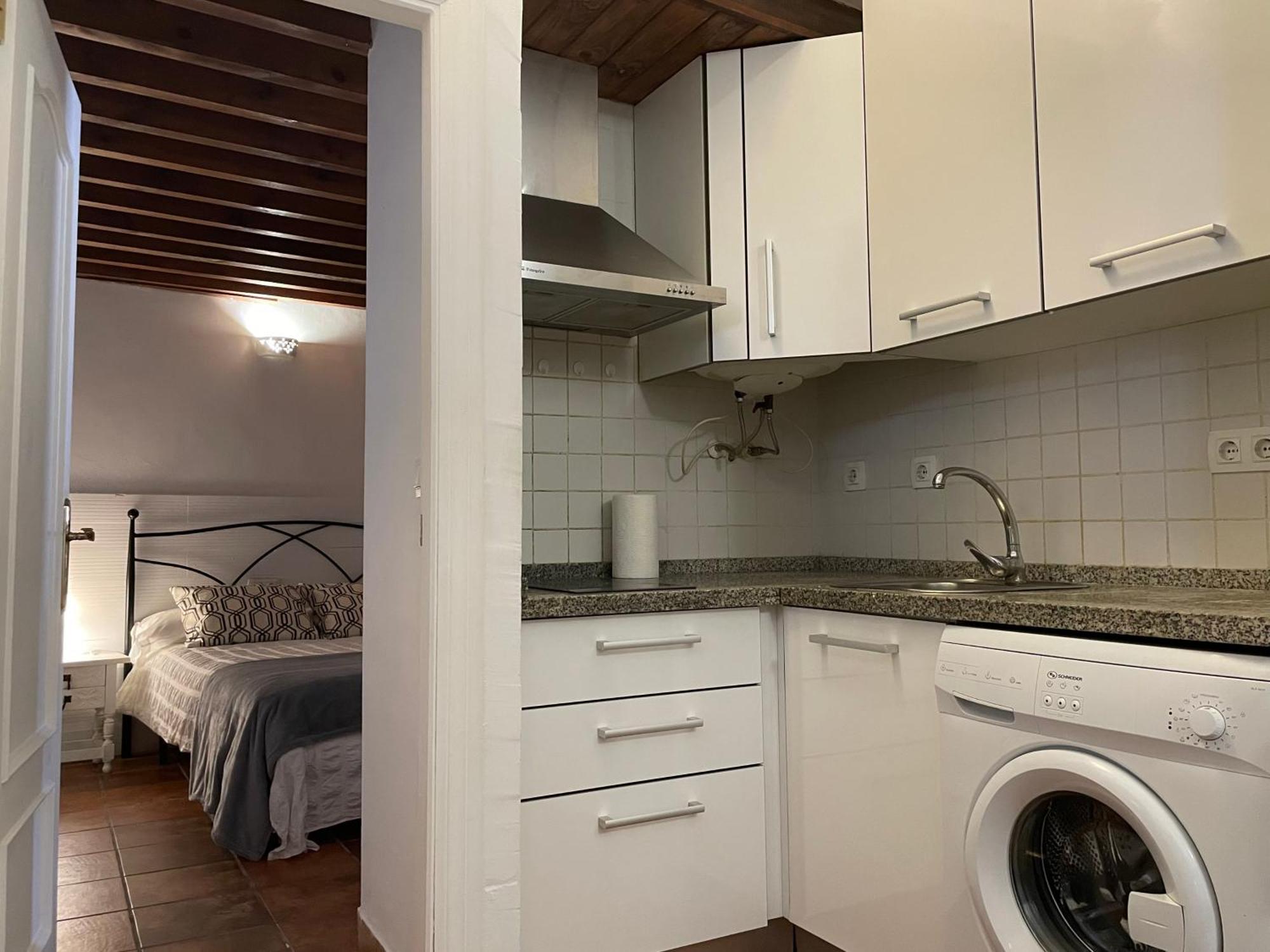 Al-Mansur Apartman Granada Szoba fotó